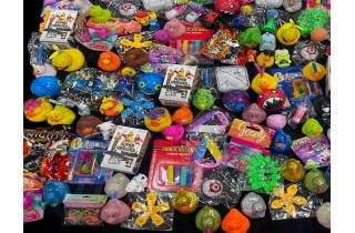 DUCK & TOY MIX - 500ct Case - $0.24 ea
