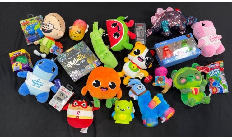20% OFF - LARGE TOY & PLUSH MIX - 70ct Case - $2.20 ea